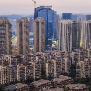 ס�������{2032���r��100�f����5���ֵ���٣�һ�����ķ��q���@���ʣ60�f